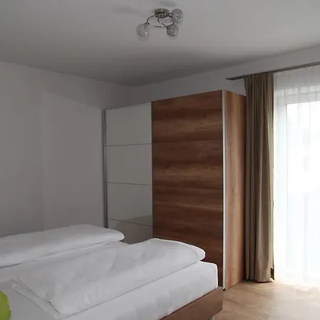 Appartementhaus Aue 361 Daire Kotschach-Mauthen